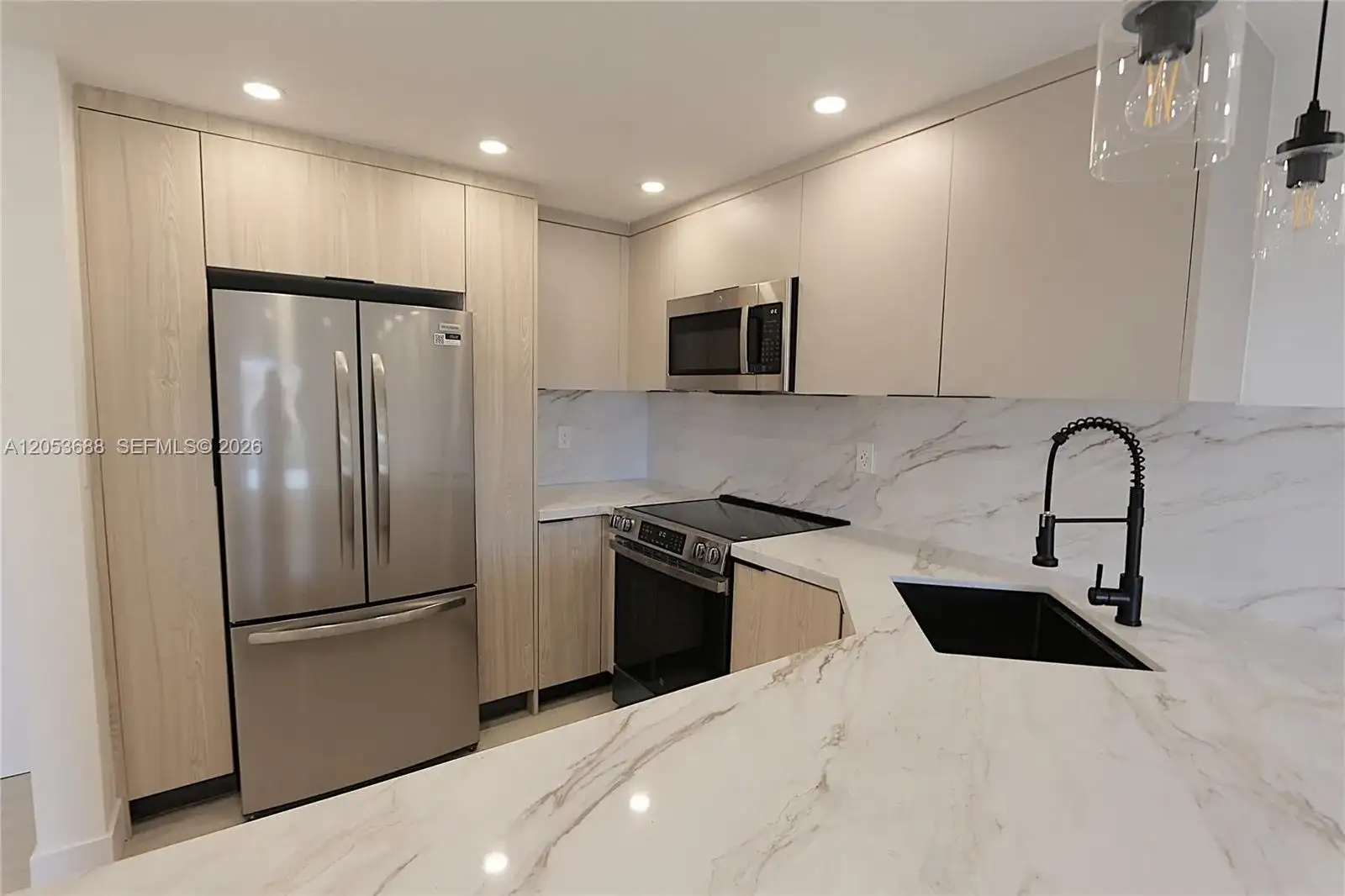 801 NW 47th Ave # 518W, Miami FL 33126 photo 3