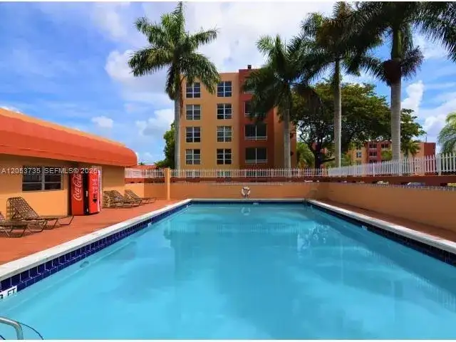 1850 SW 122nd Ave # 318, Miami FL 33175 photo 2