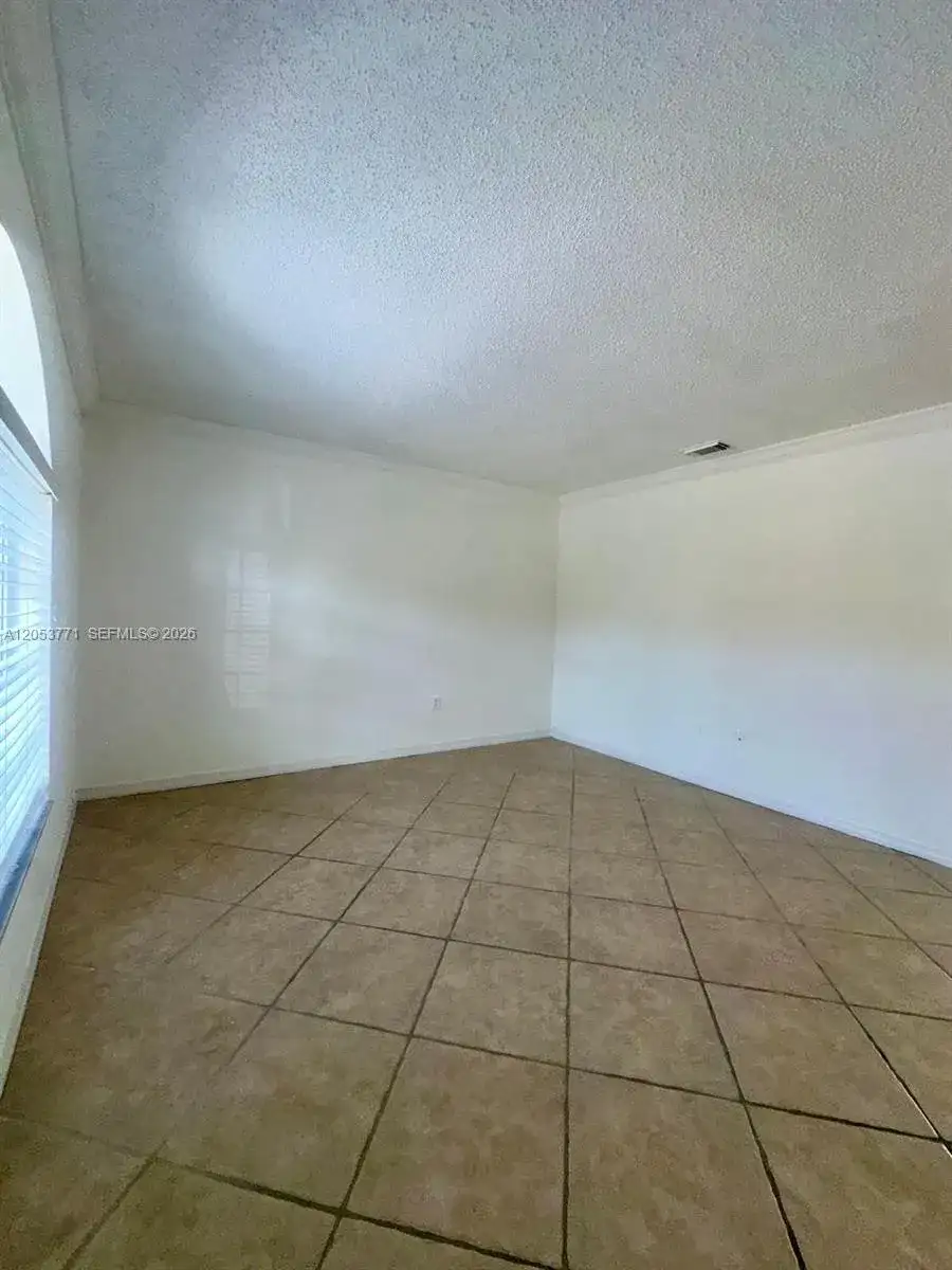 15334 SW 36th Ter # 15334, Miami FL 33185 photo 2