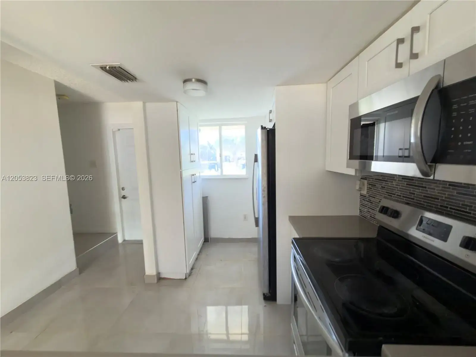 14010 NE 3rd Ct # 1, Miami FL 33161 photo 3
