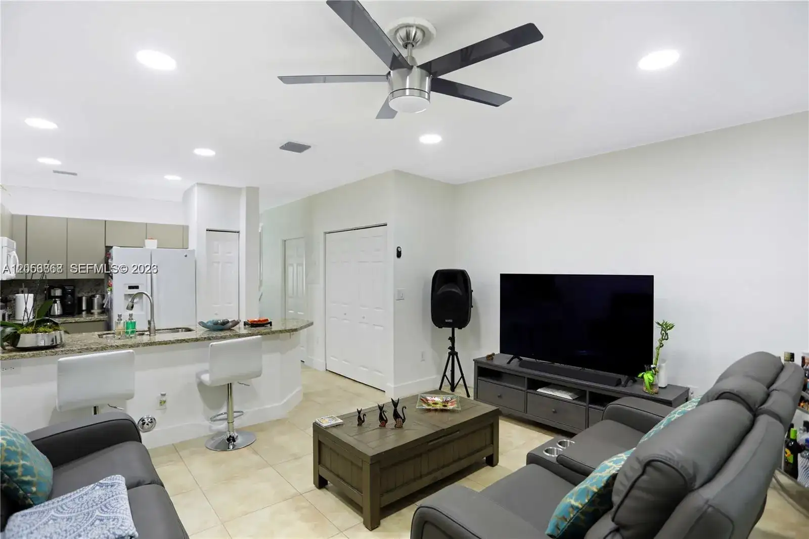 5701 NW 114th Ct # 106, Doral FL 33178 photo 5