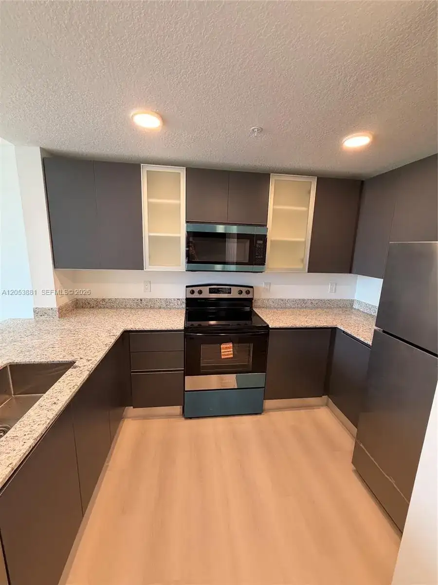 5563 MILLENIA PARK BLVD # 212, Orlando FL 32839 photo 4