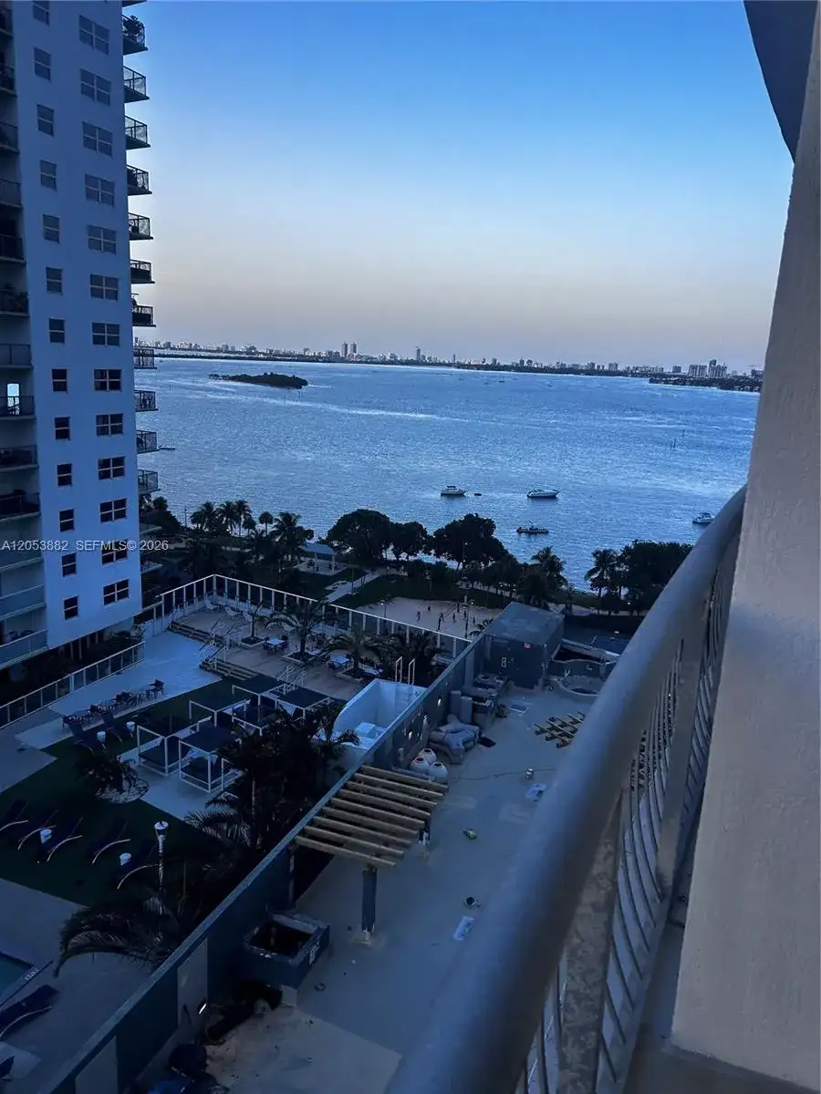 1750 N Bayshore Dr # 1707, Miami FL 33132 photo 2
