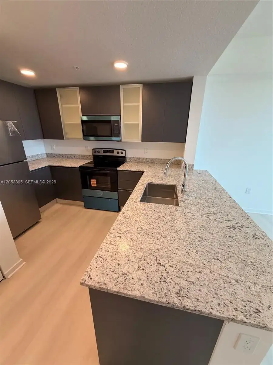 5563 MILLENIA PARK BLVD # 310, Orlando FL 32839 photo 4