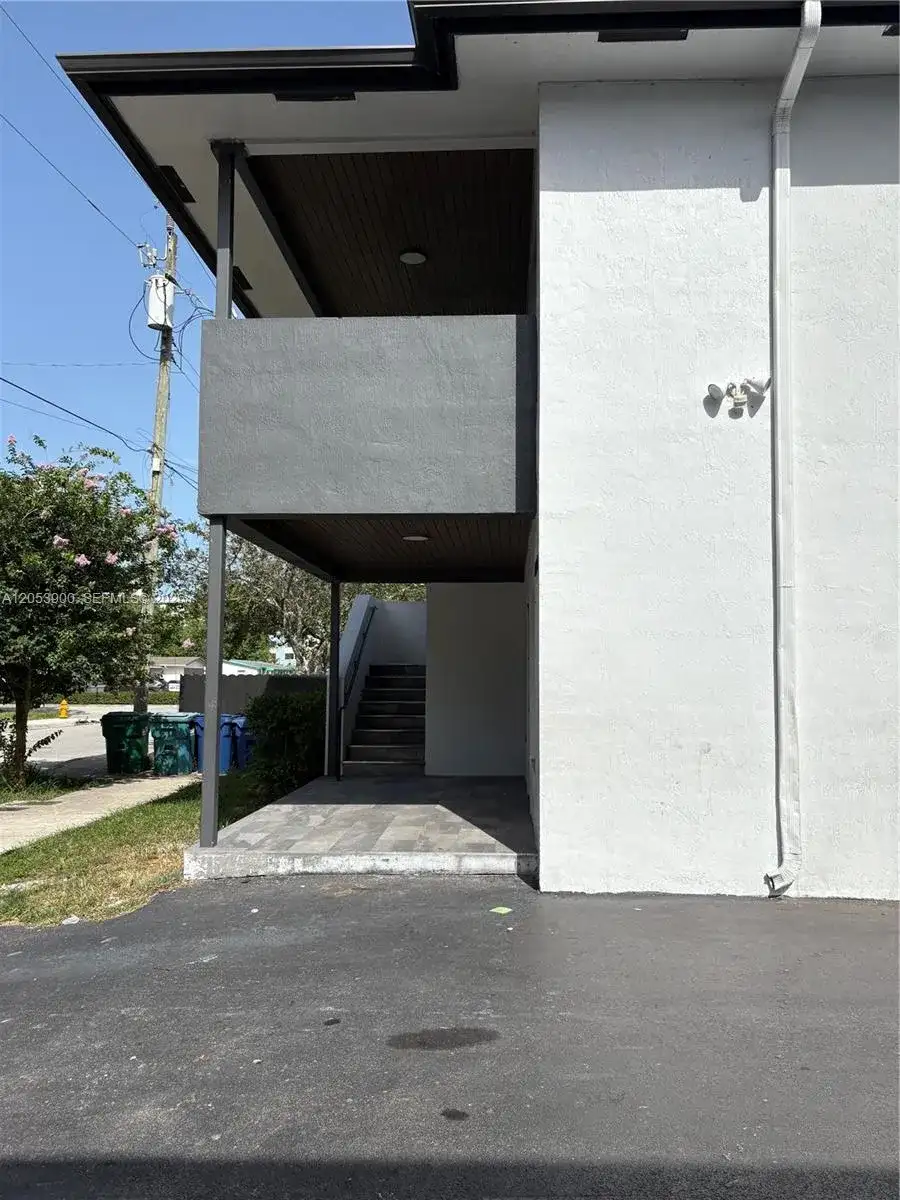 10128 W Fern St, Miami FL 33157 photo 3