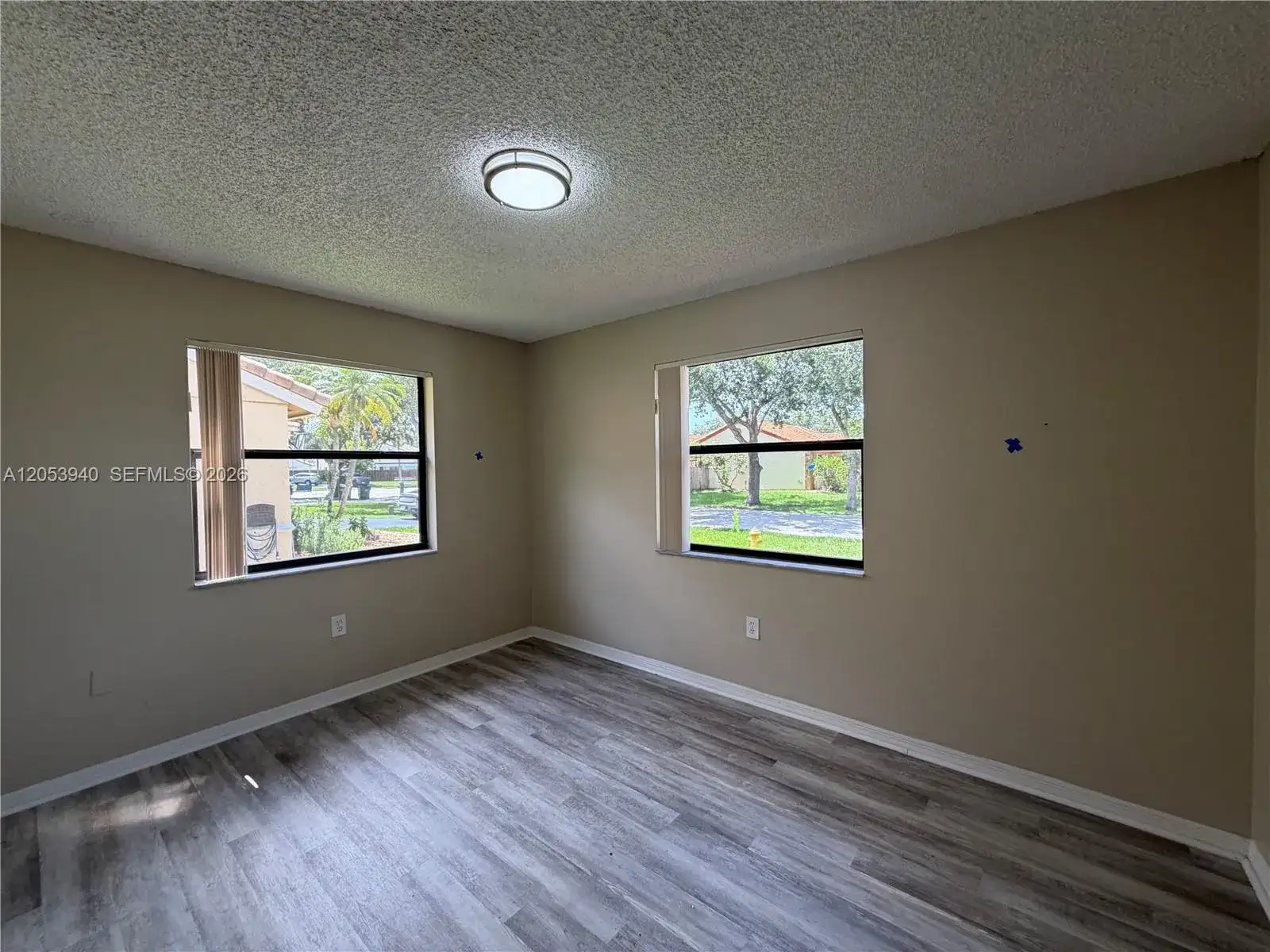 15600 Gauntlet Hall Mnr, Davie FL 33331 photo 5