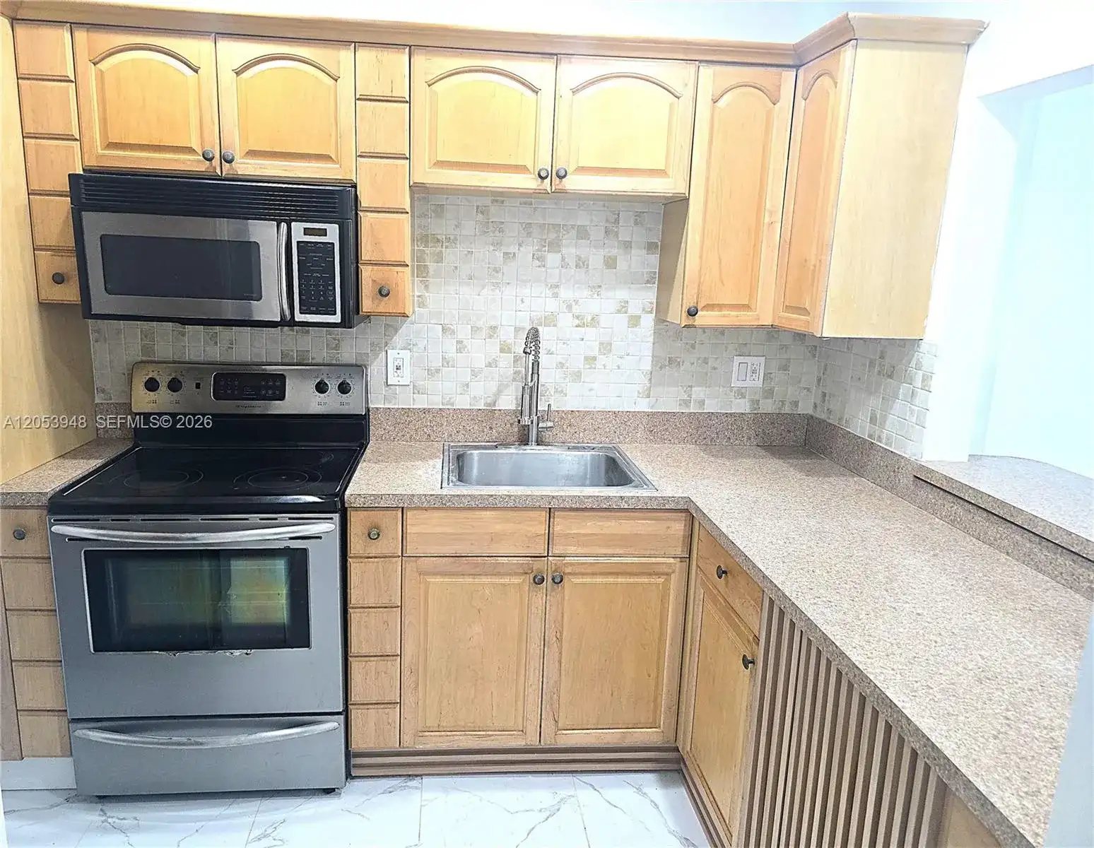 6070 W 18th Ave # 213, Hialeah FL 33012 photo 2