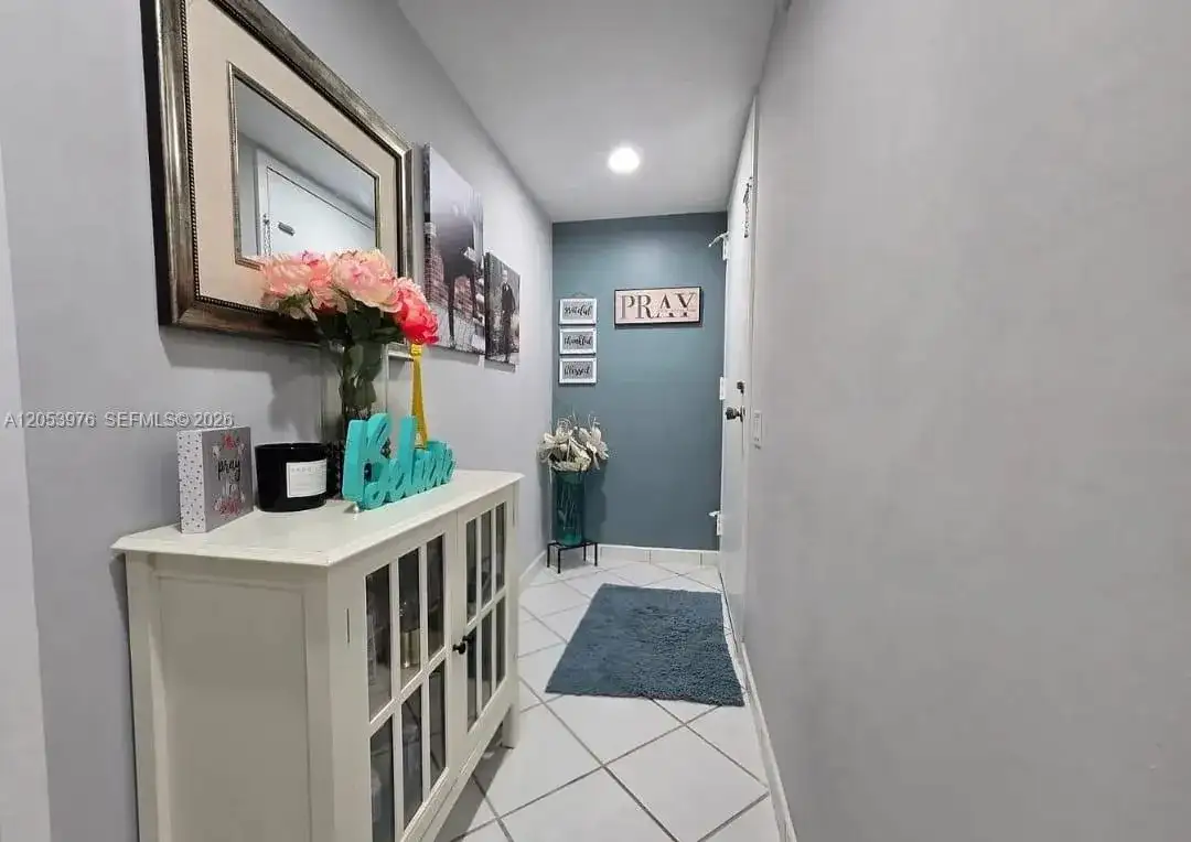 1103 Bahama Bnd # H2, Coconut Creek FL 33066 photo 4