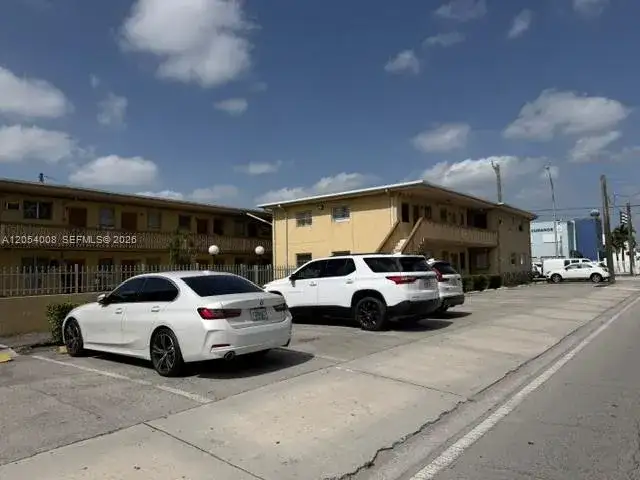 570 W 29th St # 44, Hialeah FL 33012 photo 3