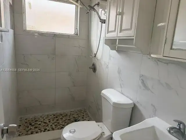 570 W 29th St # 44, Hialeah FL 33012 photo 4