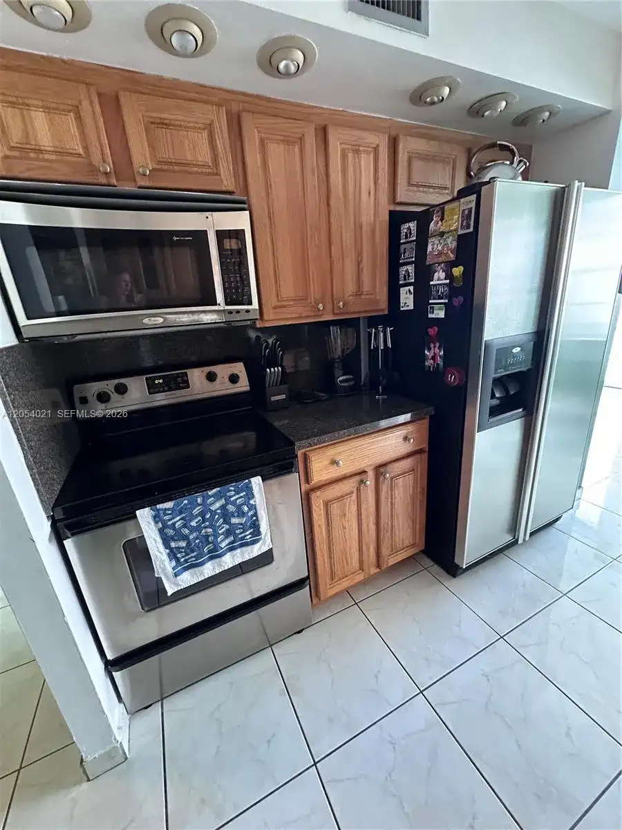 231 174th St # 1905, Sunny Isles Beach FL 33160 photo 4