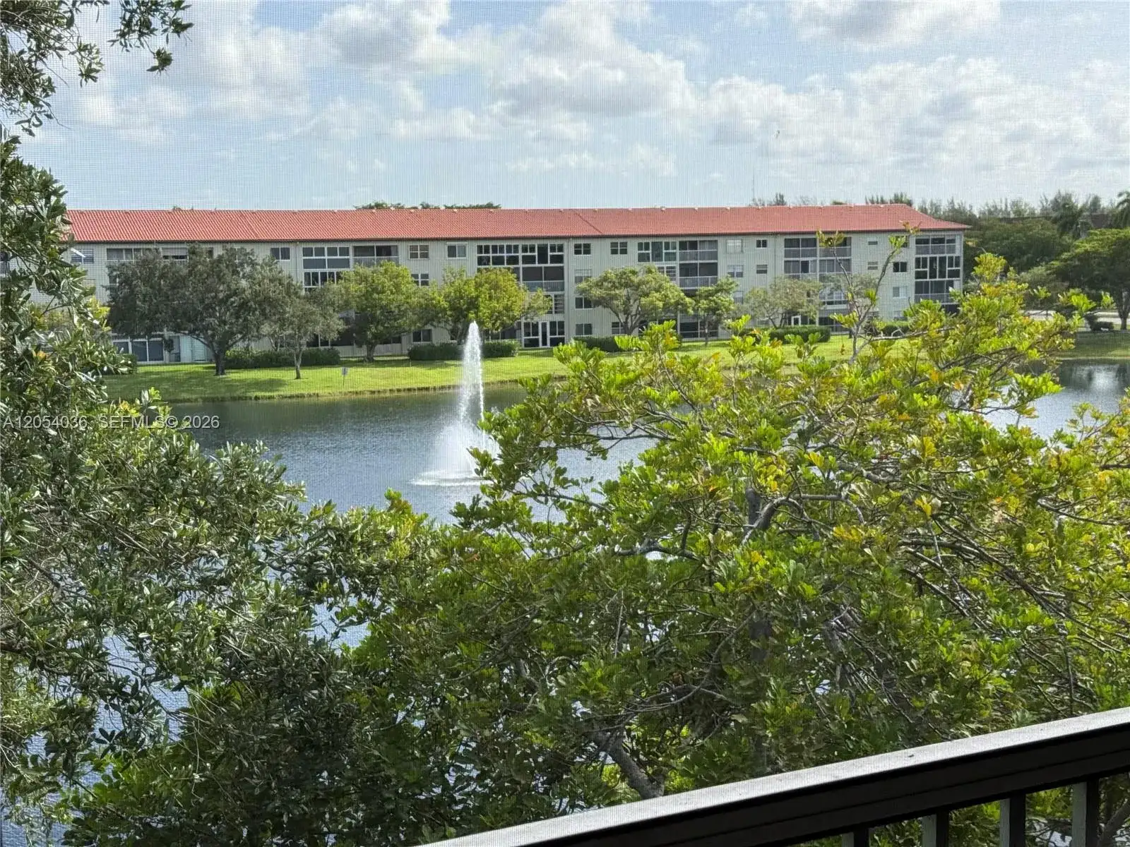 12901 SW 15th Ct # 402V, Pembroke Pines FL 33027 photo 2