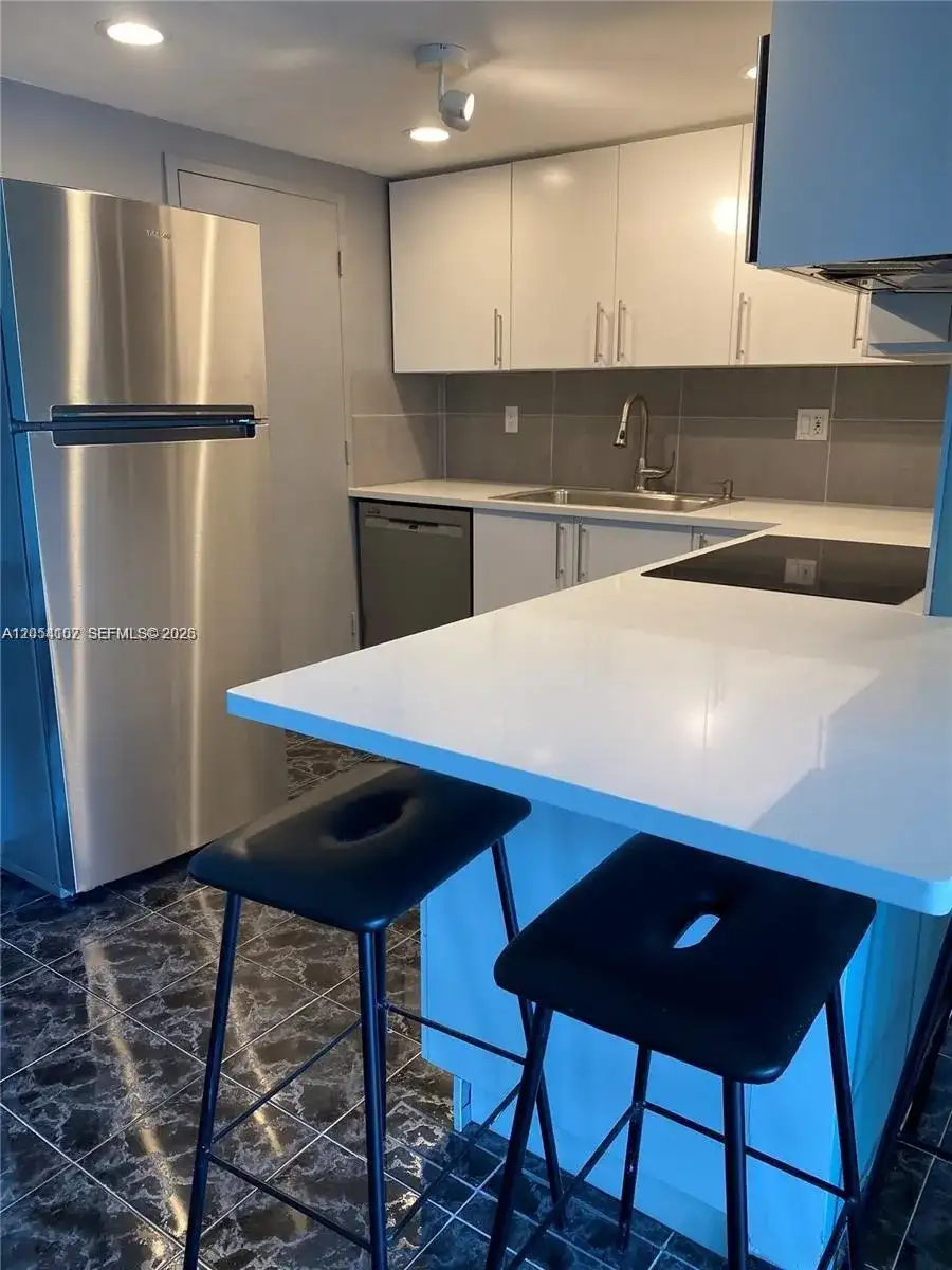 1913 S Ocean Dr # 208, Hallandale Beach FL 33009 photo 2