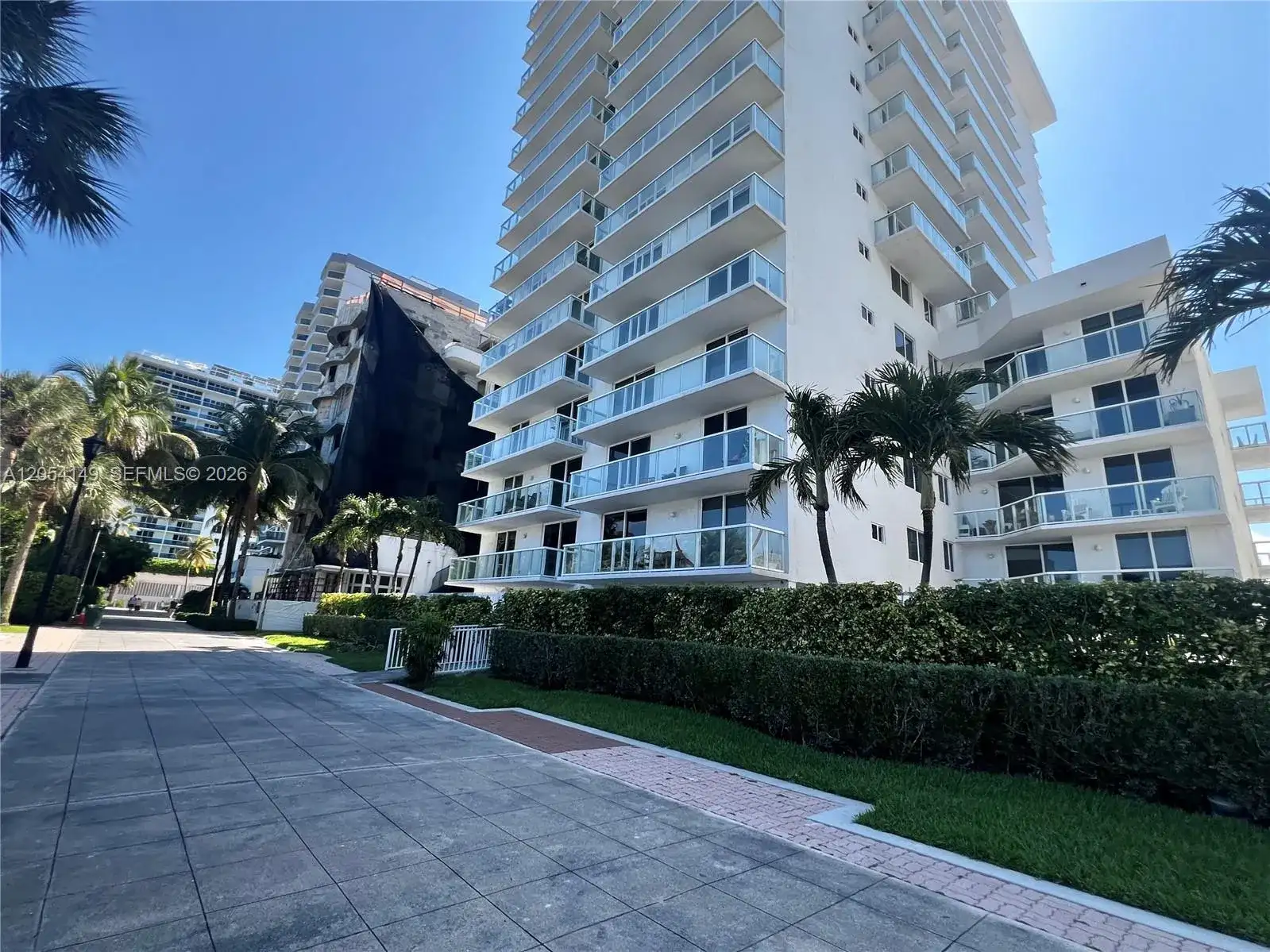 2457 Collins Ave # 402, Miami Beach FL 33140 photo 3