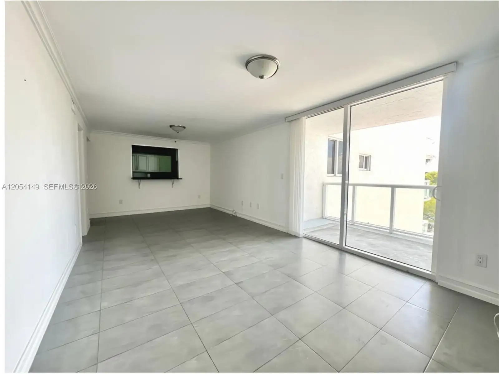 2457 Collins Ave # 402, Miami Beach FL 33140 photo 5