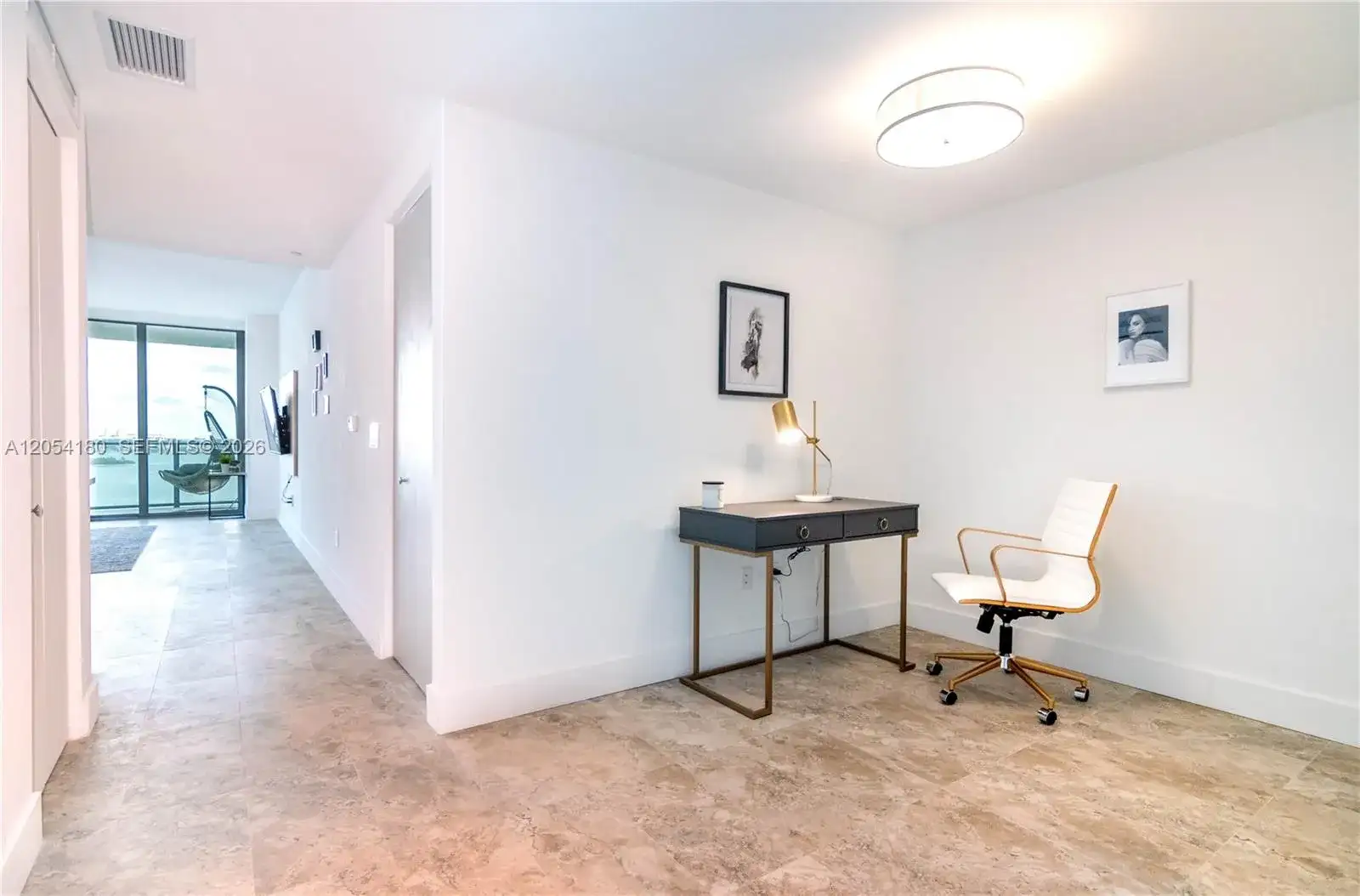 650 NE 32nd St # 1507, Miami FL 33137 photo 2