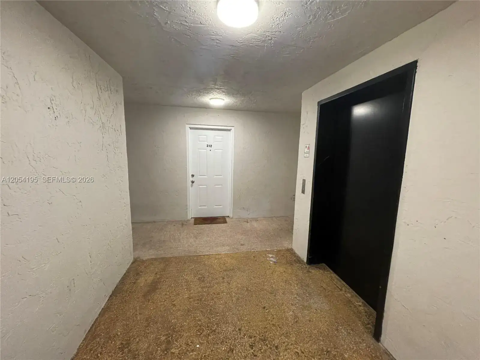16220 NW 2nd Ave # 312, Miami FL 33169 photo 2