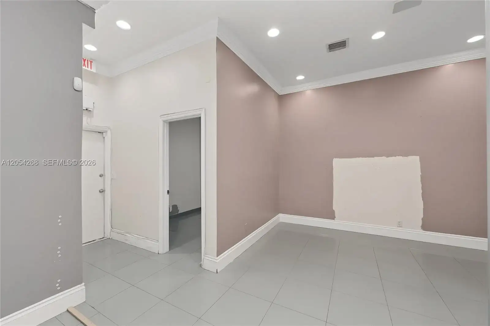 3313 NE 32nd St, Fort Lauderdale FL 33308 photo 3