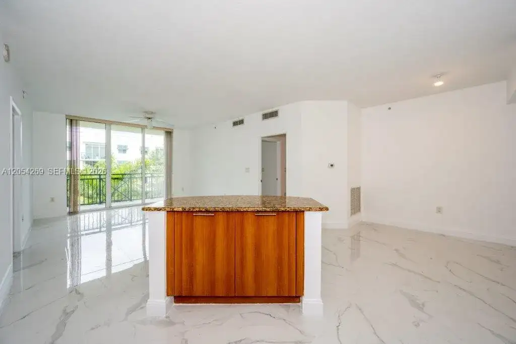 510 NW 84th Ave # 520, Plantation FL 33324 photo 4