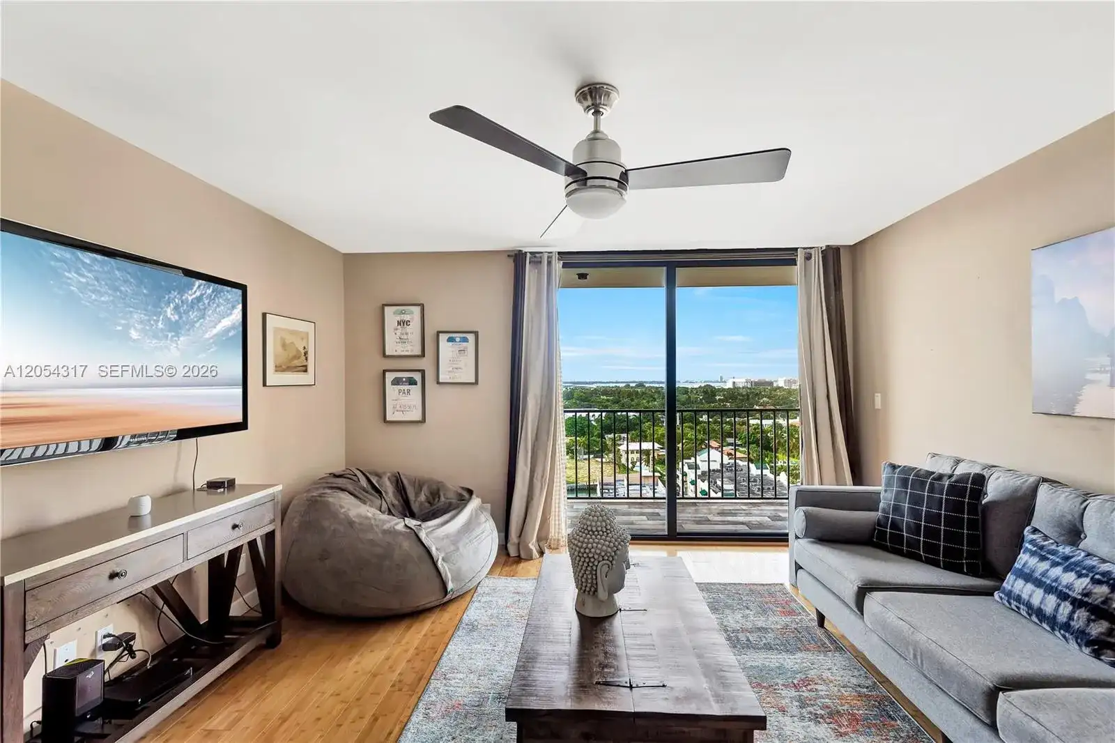 2625 Collins Ave # 1609, Miami Beach FL 33140 photo 3