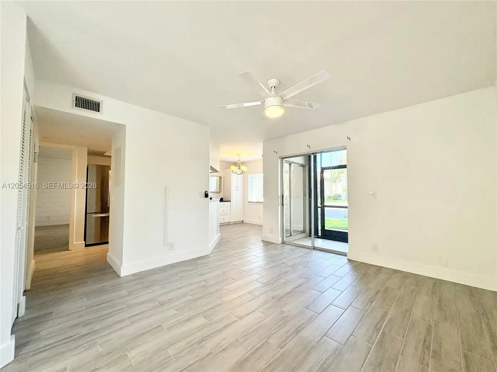 6508 Chasewood Dr # A, Jupiter FL 33458 photo 2