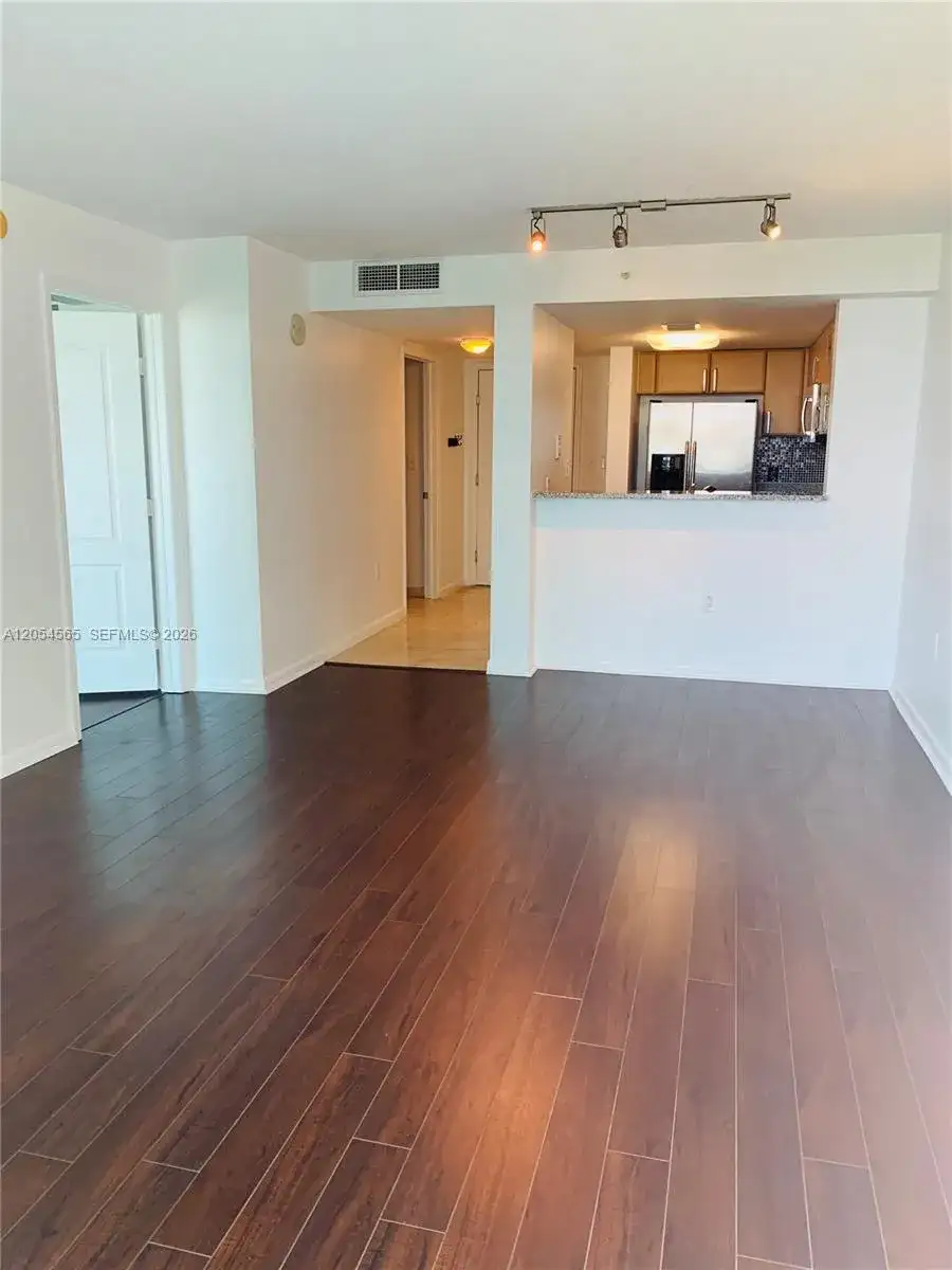 2101 Brickell Ave # 2611, Miami FL 33129 photo 3
