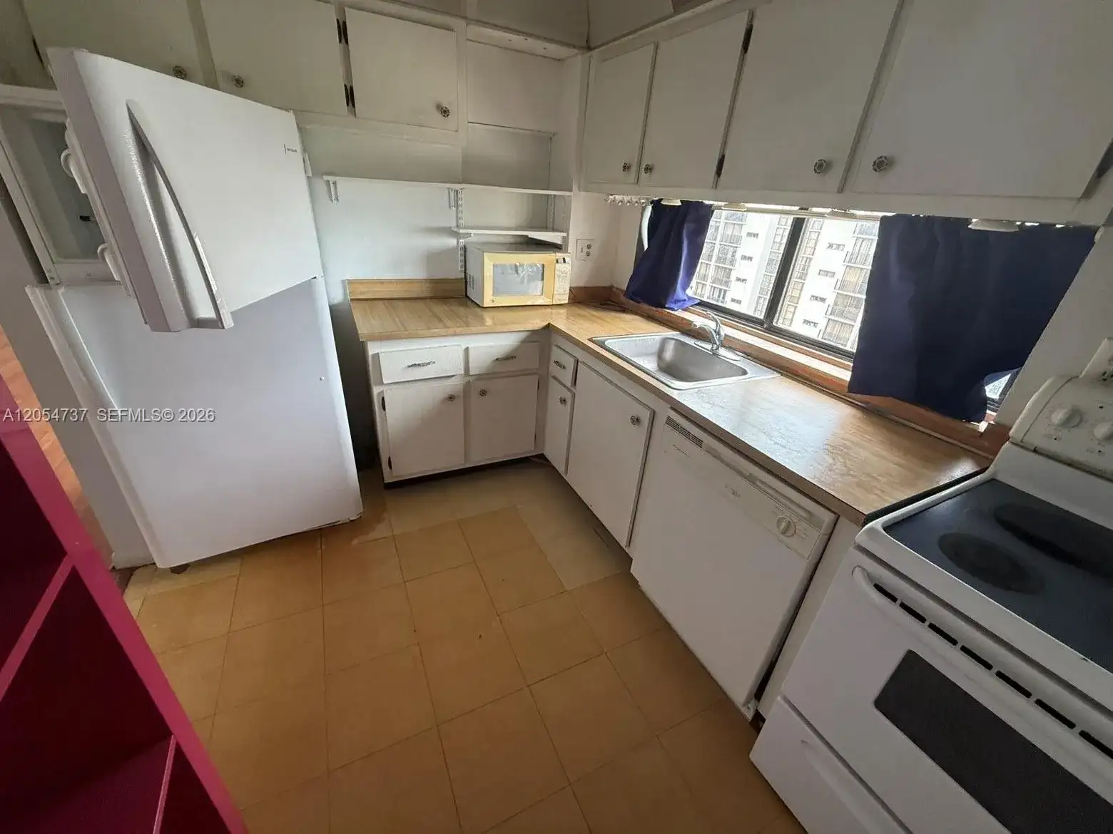 16919 N Bay Rd # 912, Sunny Isles Beach FL 33160 photo 3