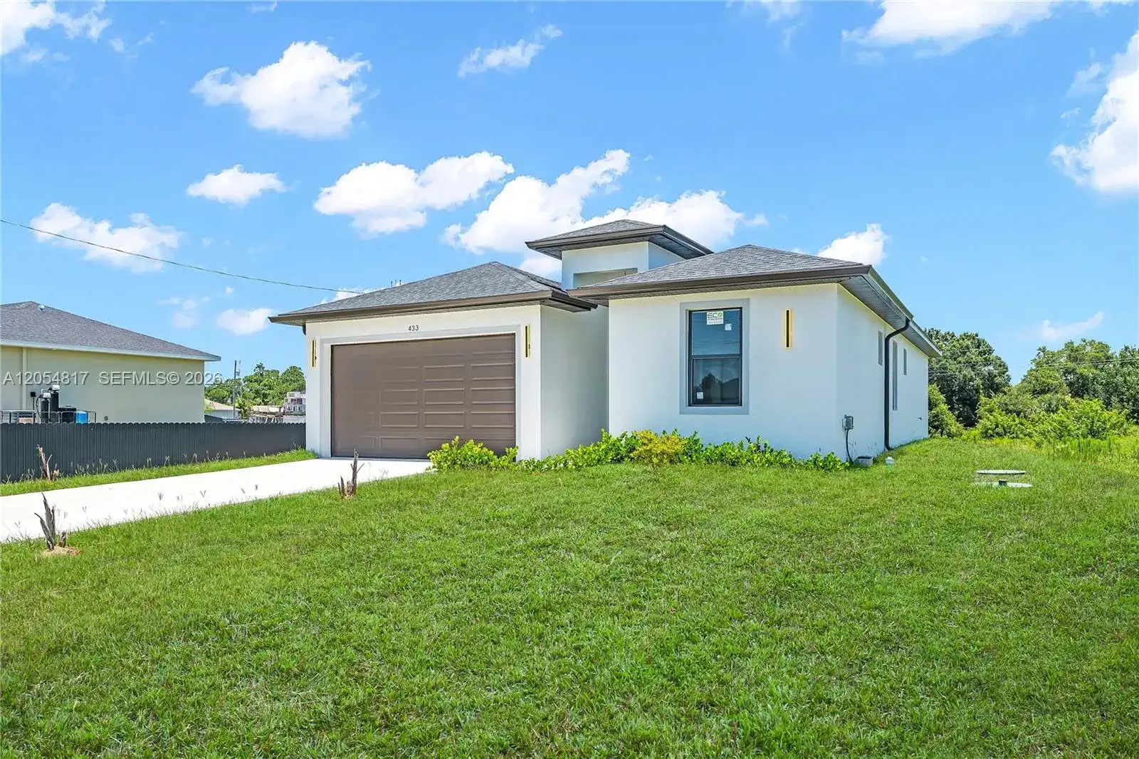 433 Rayford, Lehigh Acres FL 33974 photo 2