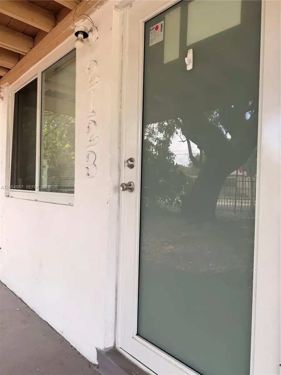 2123 NW 93rd St # 2123, Miami FL 33147 photo 2