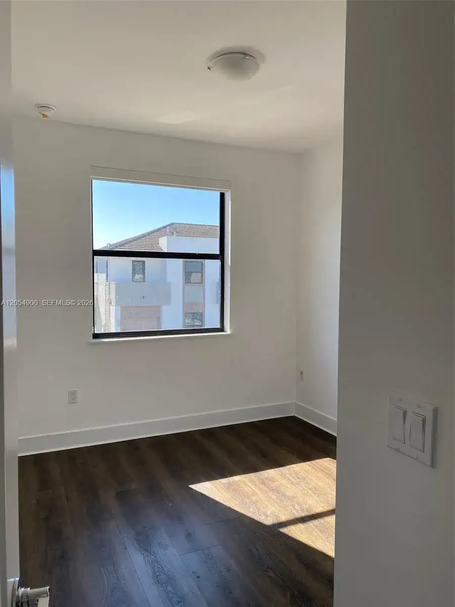 10602 SW 118th Ave # 10602, Miami FL 33186 photo 5