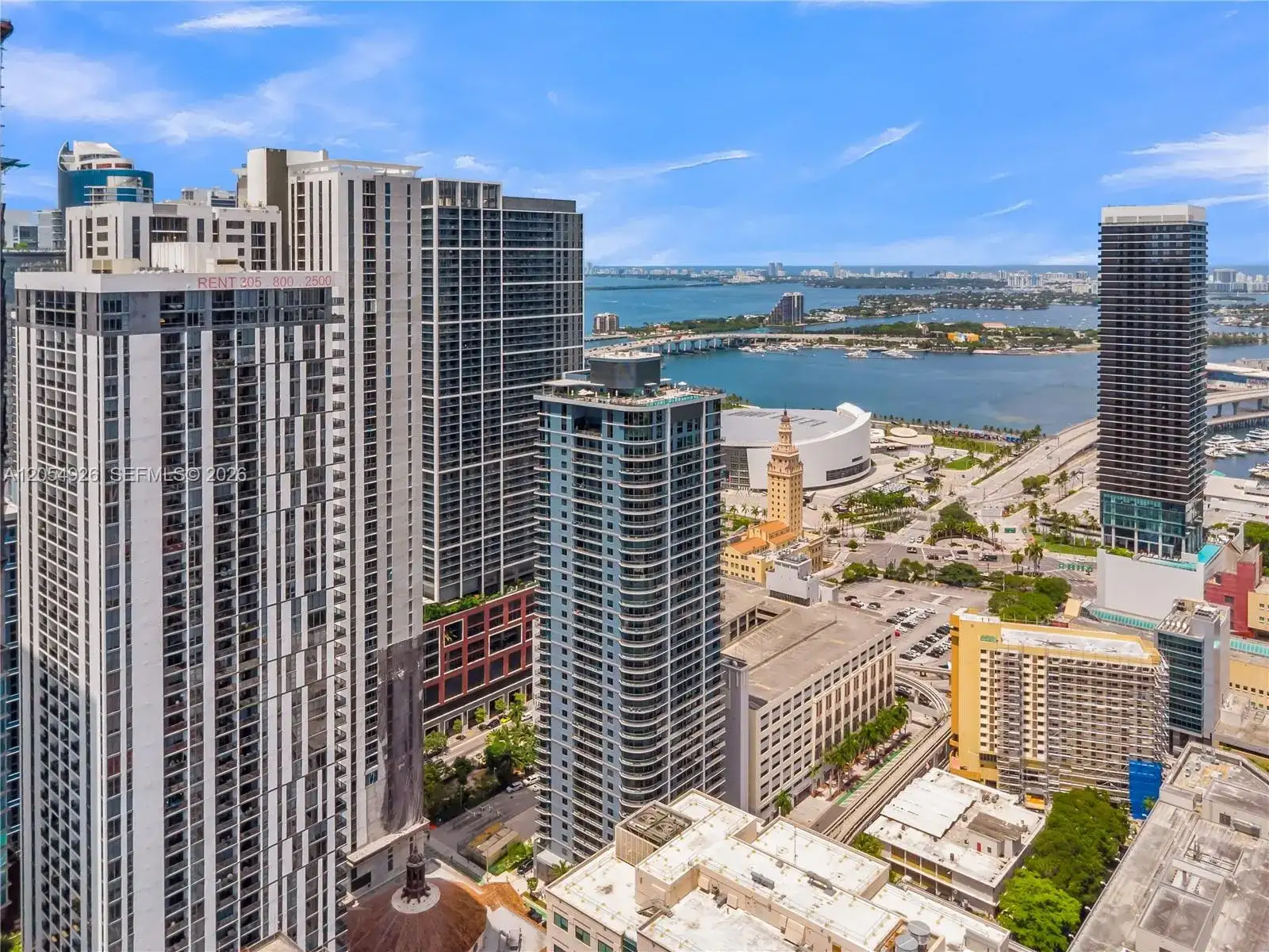 121 NE 5th St # 3405, Miami FL 33132 photo 2