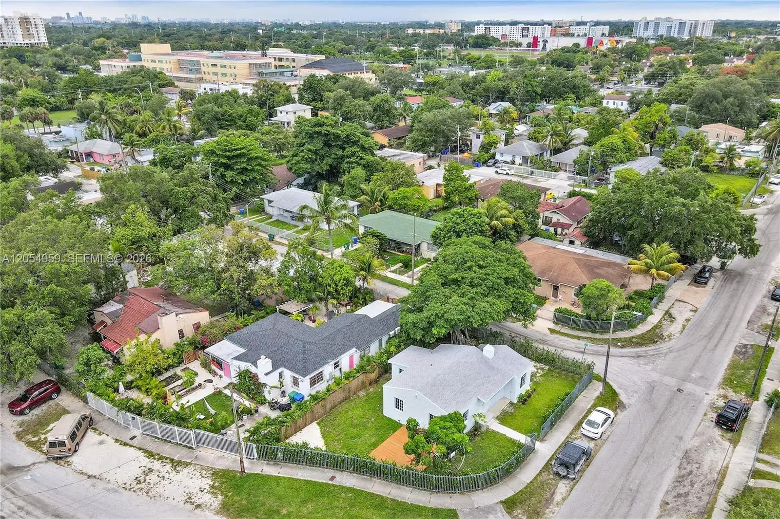 6344 NW Miami Pl, Miami FL 33150 photo 2