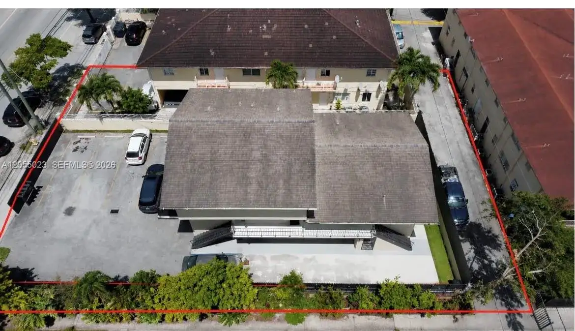 2504 NW 14th St, Miami FL 33125 photo 5