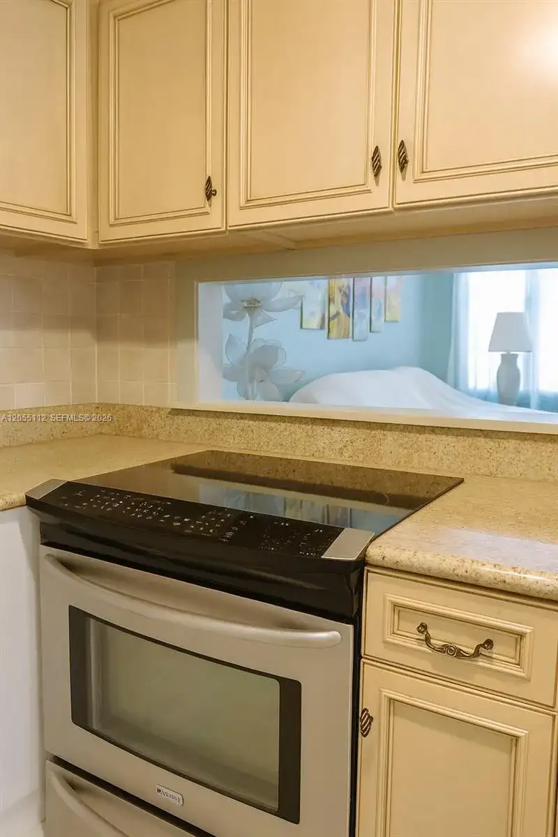 901 SW 11th Ave # 4H, Hallandale Beach FL 33009 photo 5