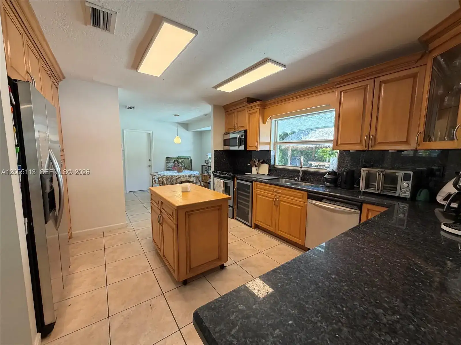 5721 SW 59th Pl, South Miami FL 33143 photo 4