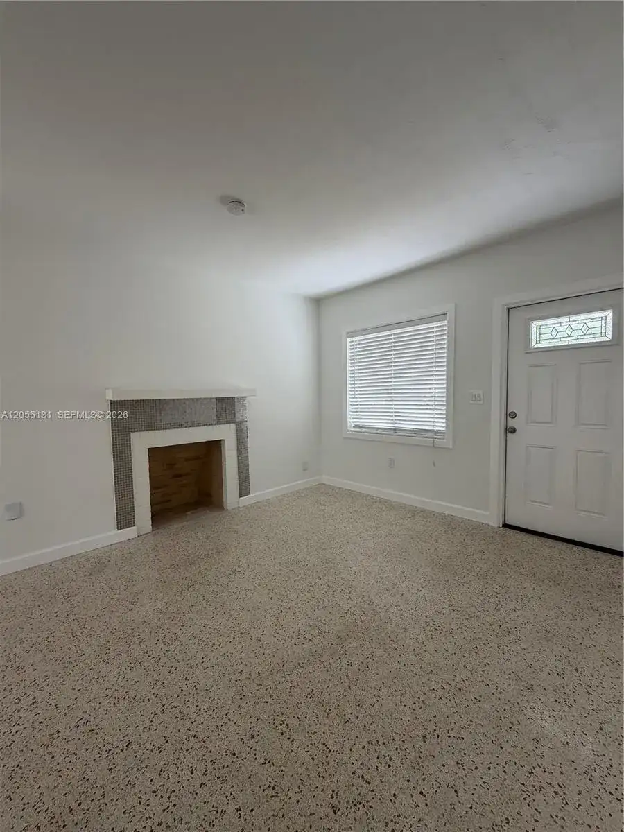 6410 SW 63rd Ct, South Miami FL 33143 photo 4