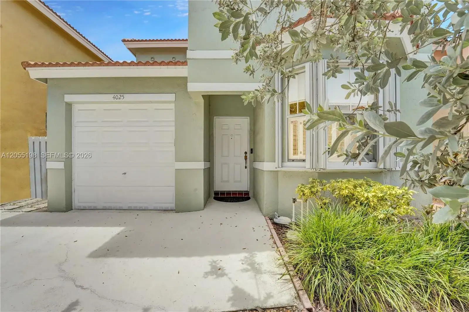 4025 Fern Forest Rd, Cooper City FL 33026 photo 2