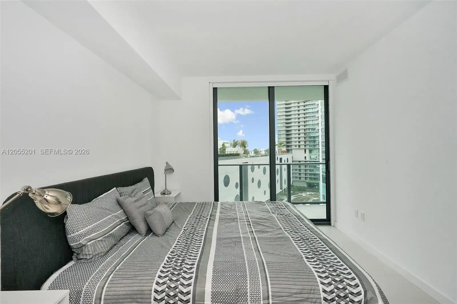 501 NE 31st St # 702, Miami FL 33137 photo 2