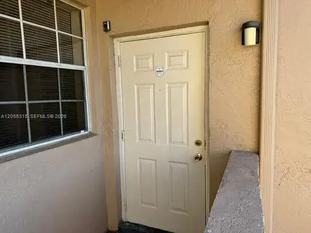 2301 NW 96th Ter # 16H, Pembroke Pines FL 33024 photo 3