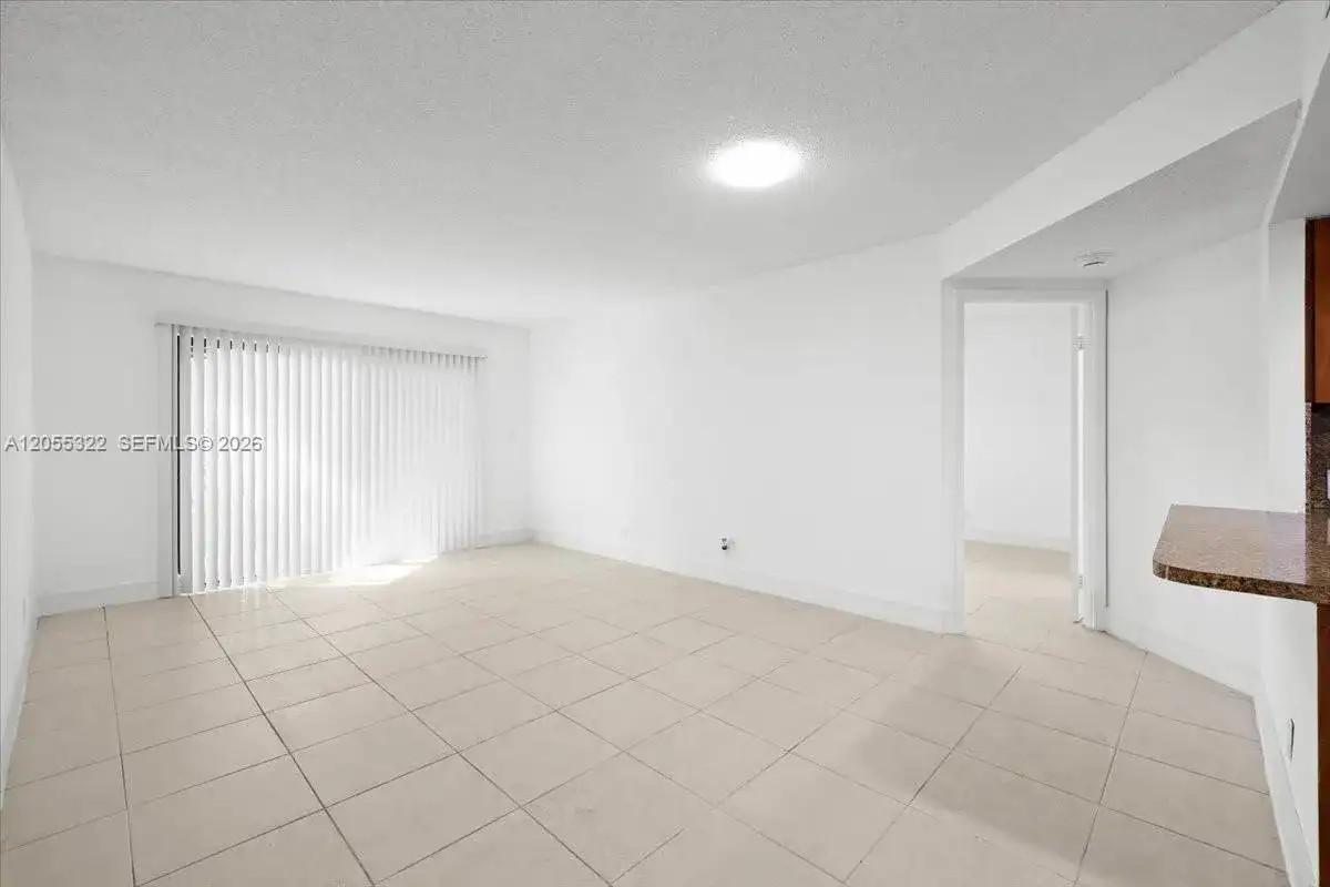 8290 Lake Dr # 130, Doral FL 33166 photo 4
