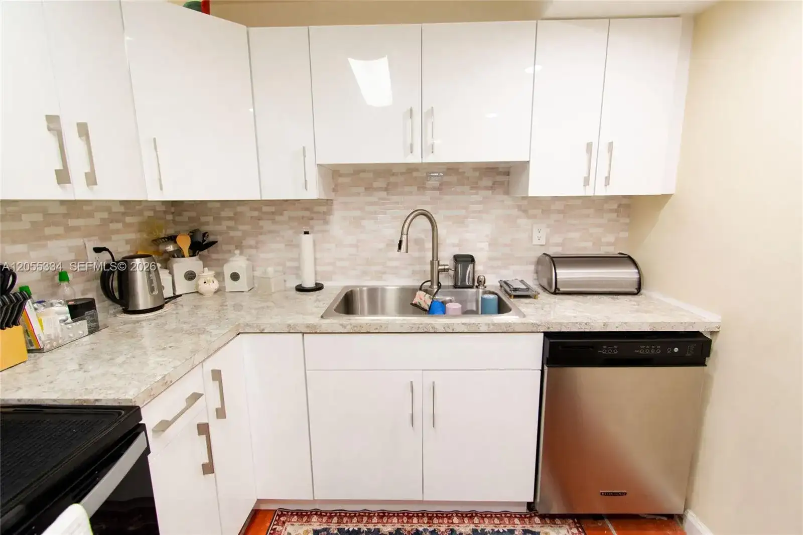 1621 Collins Ave # 205, Miami Beach FL 33139 photo 5