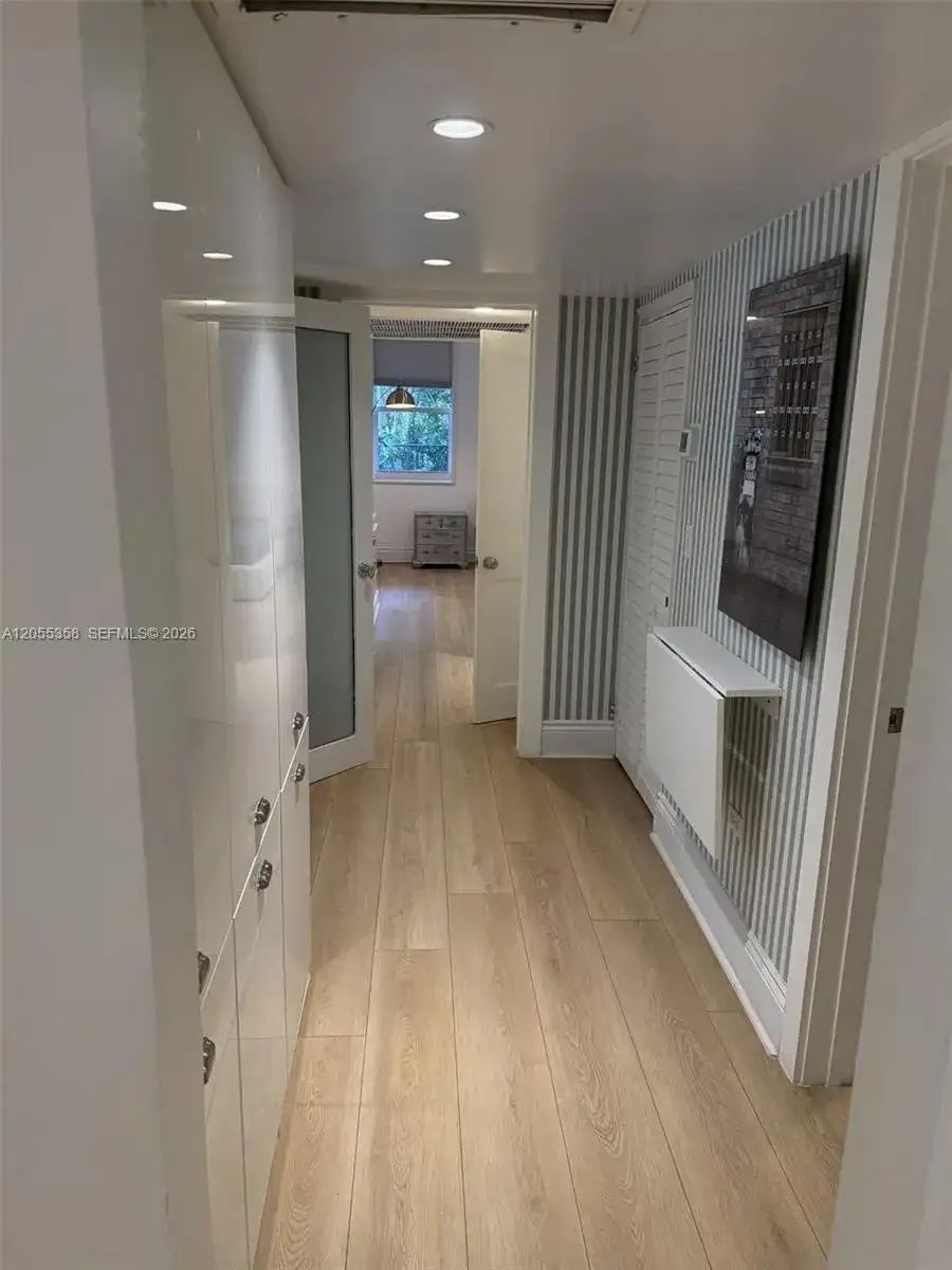 200 Ocean Lane Dr # 108, Key Biscayne FL 33149 photo 5