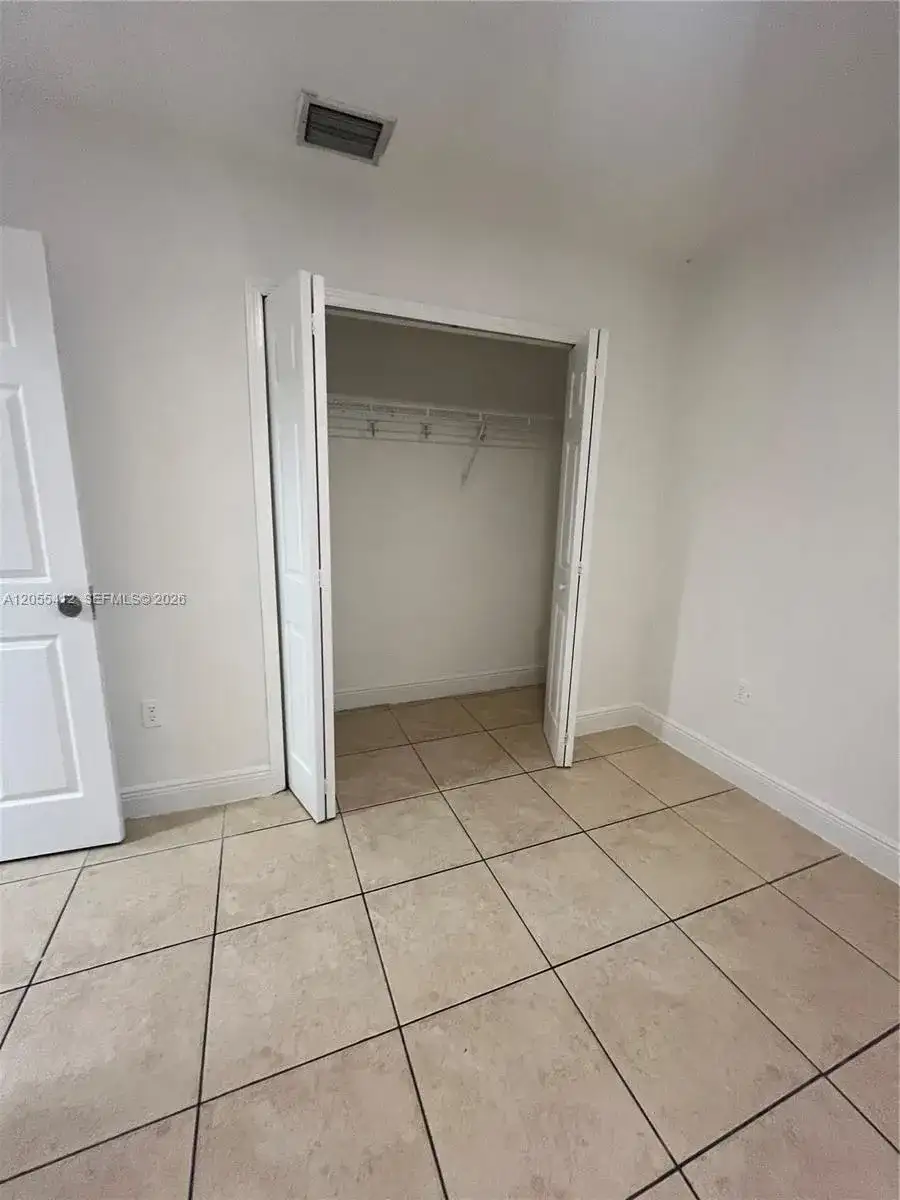 2185 NW 16th Ter # 7, Miami FL 33125 photo 4