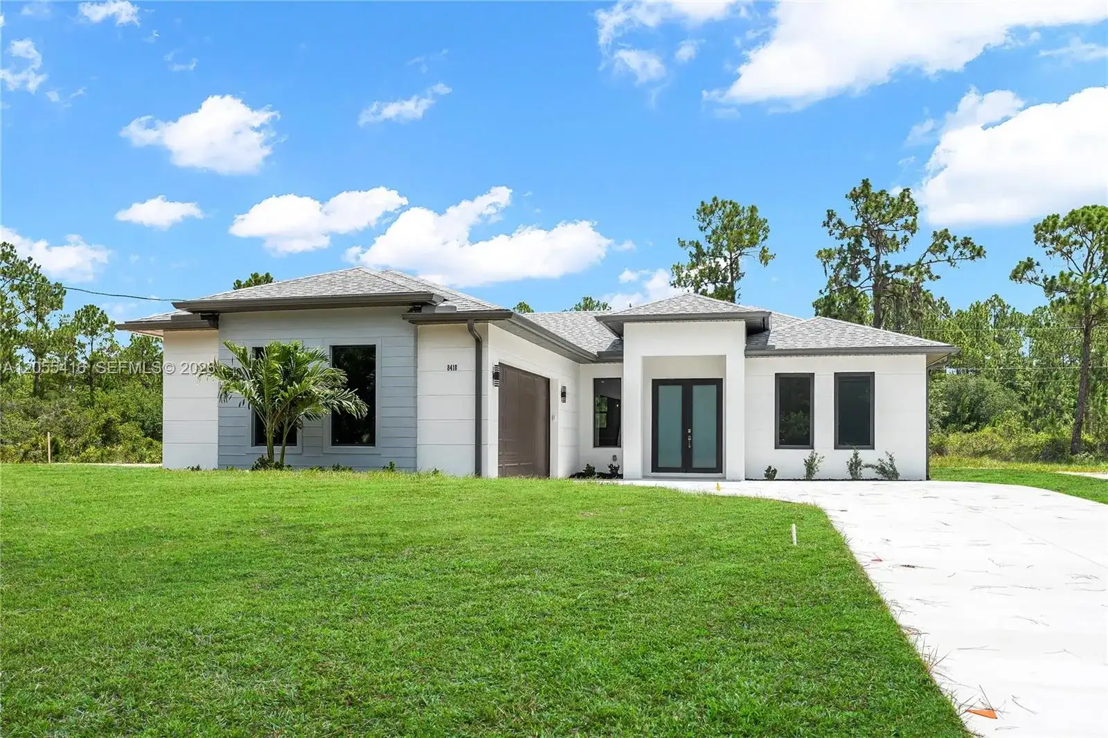 8418 Sun N lakes Blvd, Sebring FL 33872 photo 3