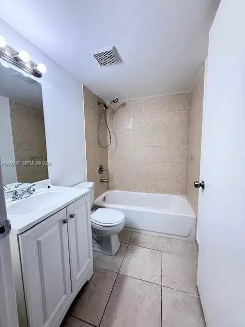 7090 NW 179th St # 107, Hialeah FL 33015 photo 4