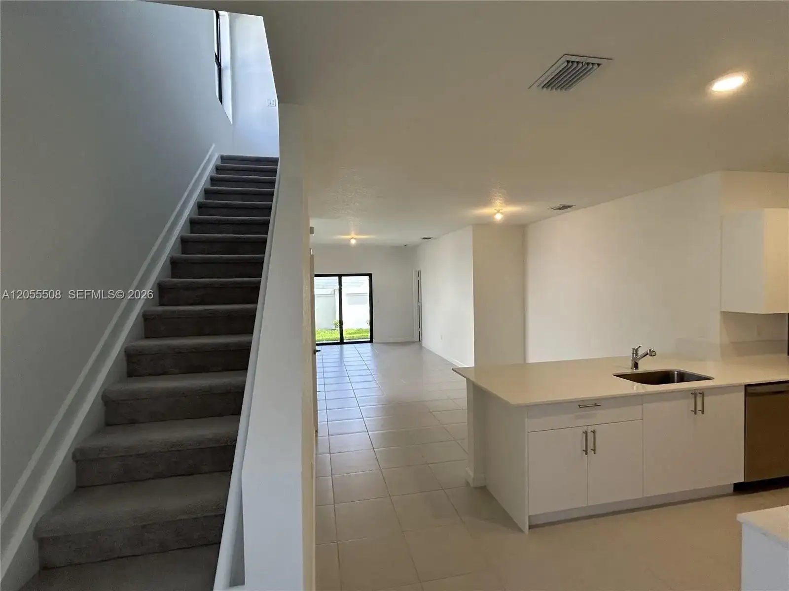 3000 Park Pl, Dania Beach FL 33312 photo 3