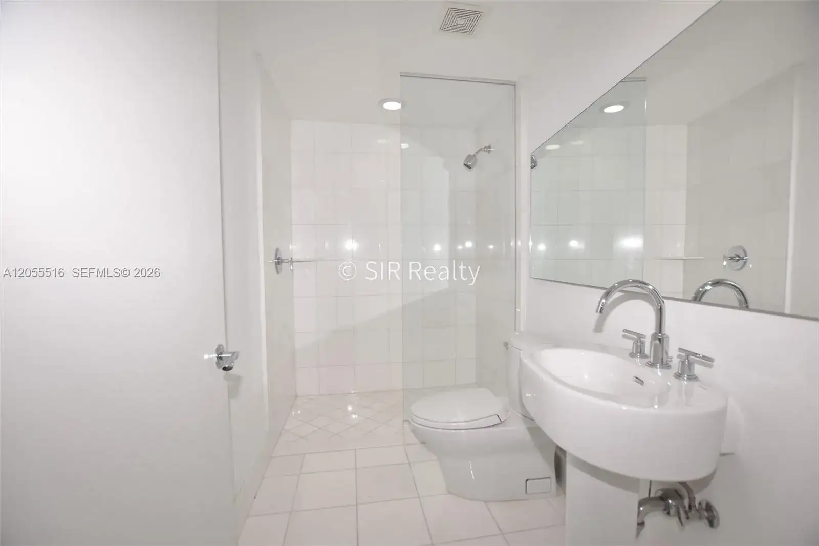 2950 NE 188th St # 336, Aventura FL 33180 photo 4