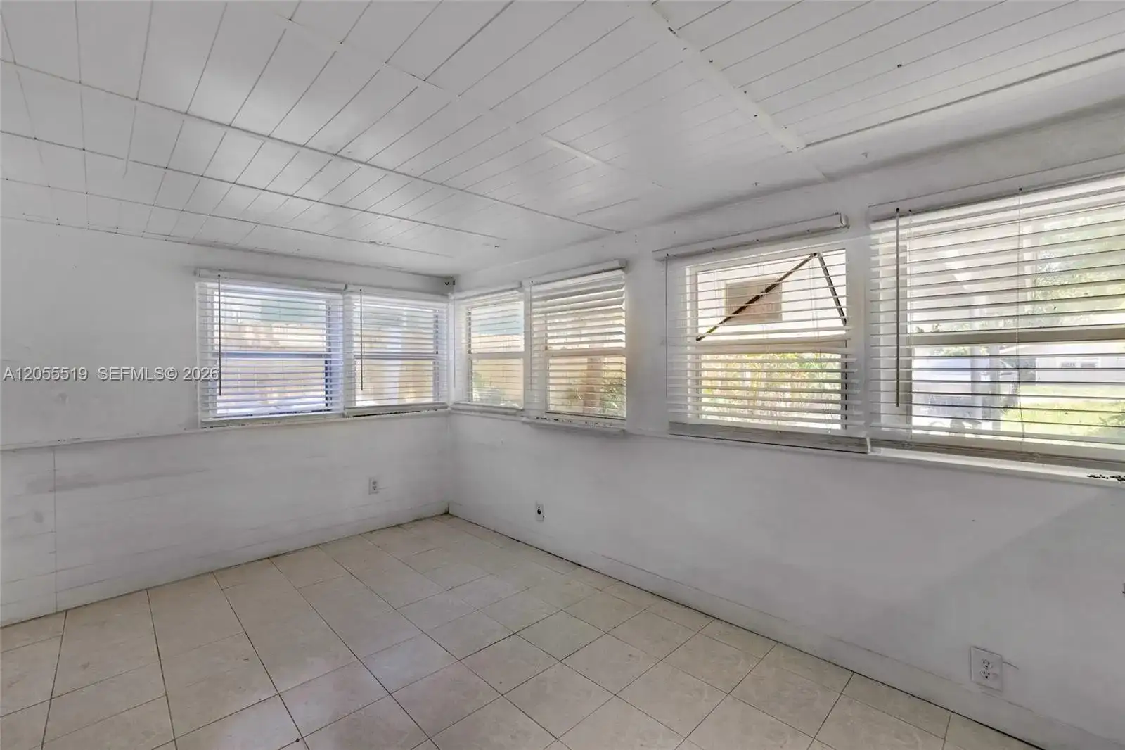 418 S 24th Ave, Hollywood FL 33020 photo 5