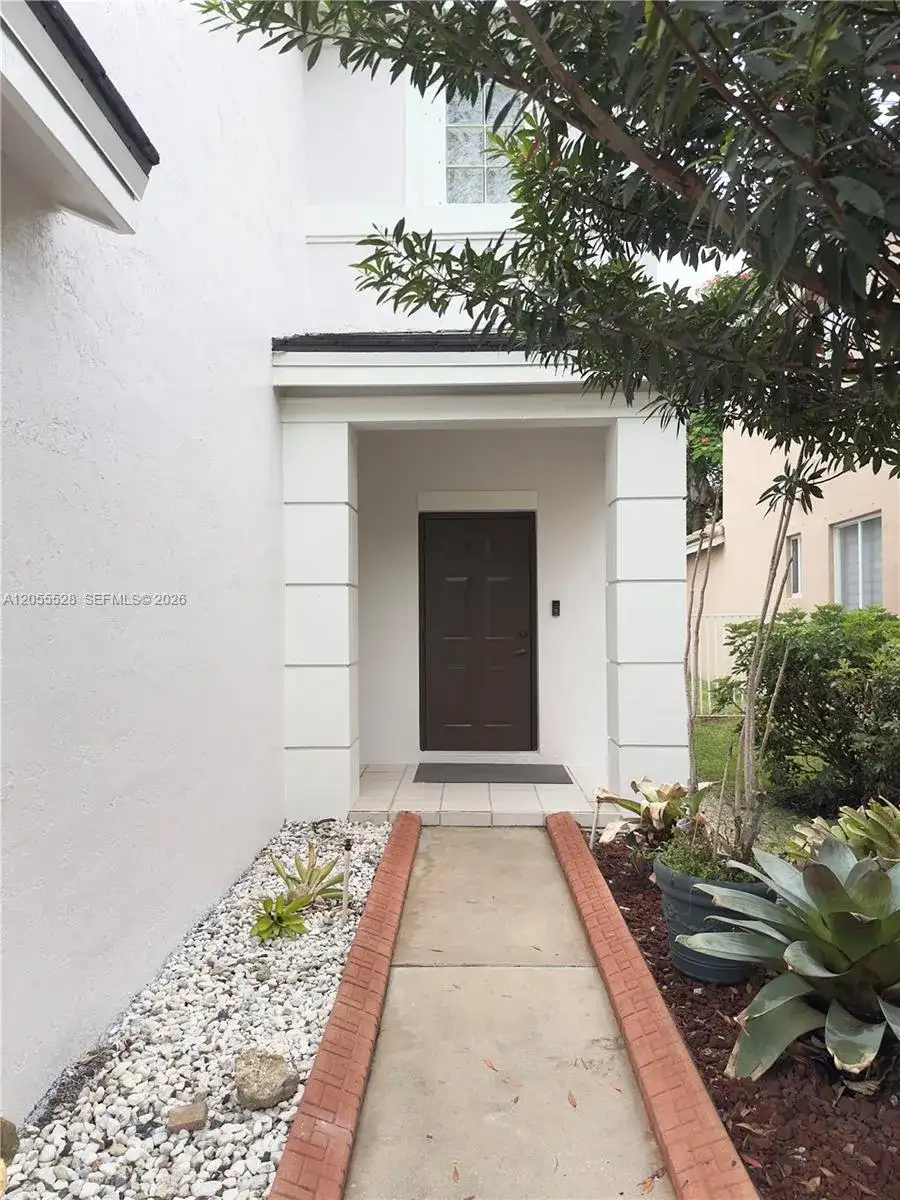 462 Fishtail Ter, Weston FL 33327 photo 3