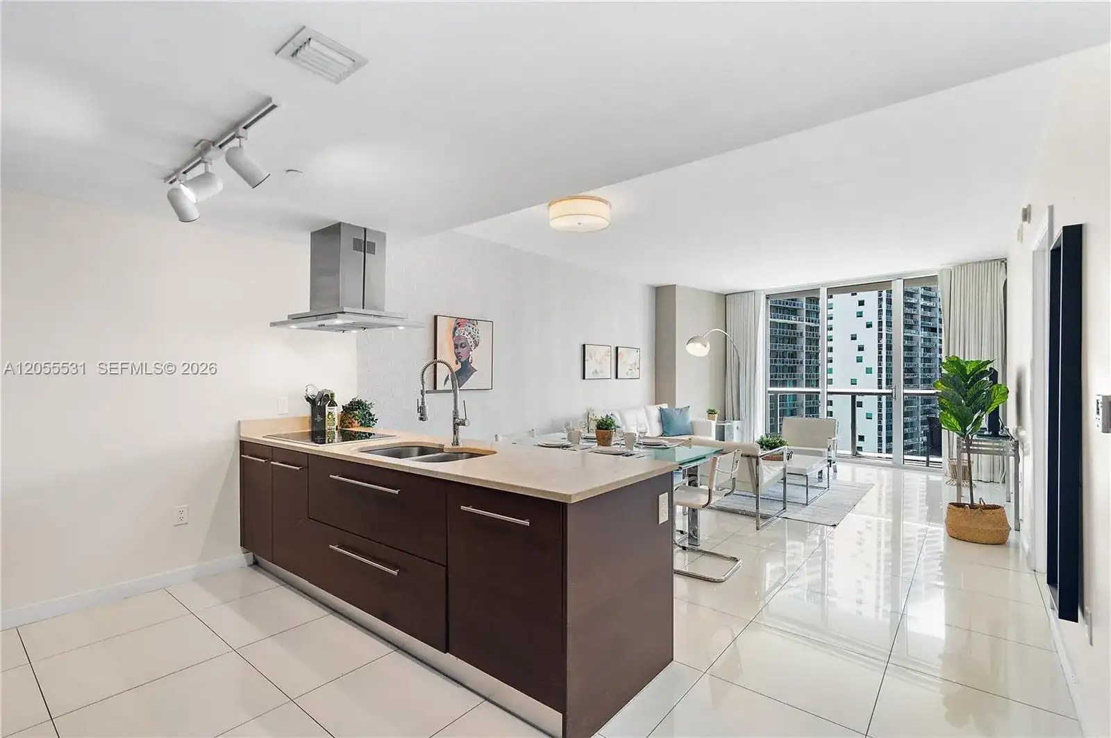 485 Brickell Ave # 2306, Miami FL 33131 photo 3